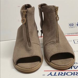 Cest 1946 Open toe Booties